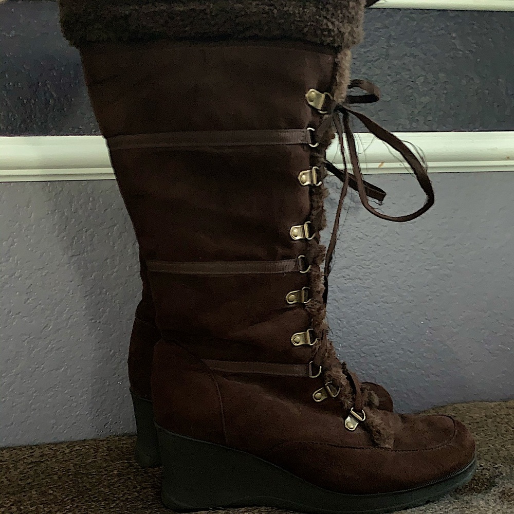 UNIONBAY suede/faux fur lace up brown winter boots